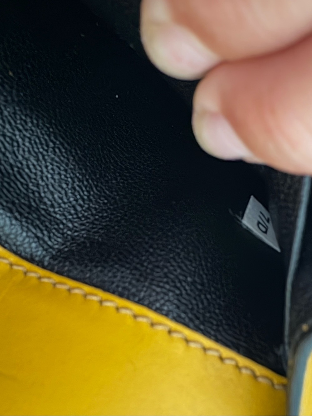 Prada Cahier cross body - Picture 4 of 11